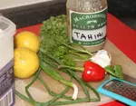 Ingredients piquant tahini sauce