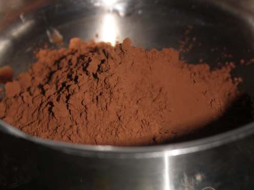 50 grams cocoa in small pot 50 grams cocoa in small pot