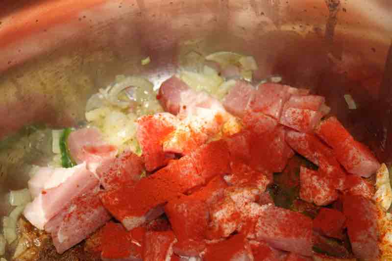 Basic sofrito for lentil potage.