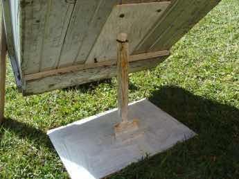 Beeswax extractor stand Beeswax extractor stand