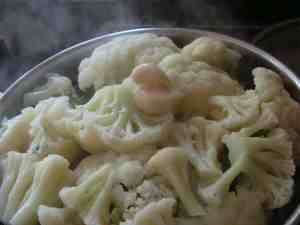 Calories in cauliflower.