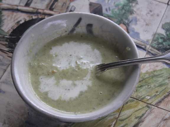 Creamed zucchini soup