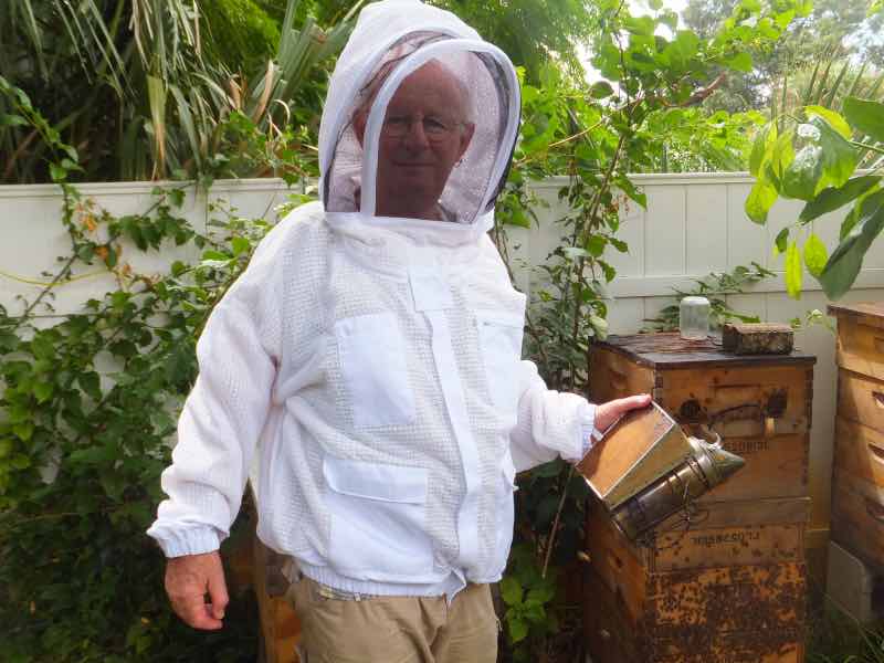 Derek Lewis beekeeper in Florida, USA. Derek Lewis beekeeper in Florida, USA.