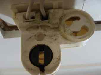 Fluorescent tube minus starter