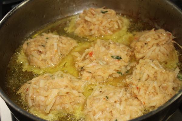 Fry the latke mix in a cold-pressed oil