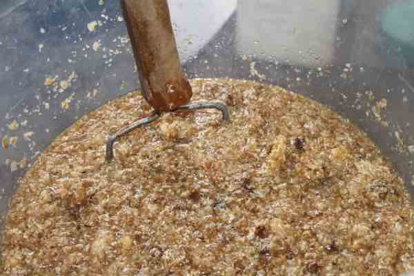 Gleanings for making mead Gleanings for making mead