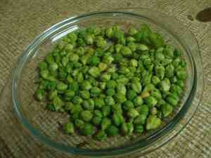 Cooked green chickpeas. Cooked green chickpeas.