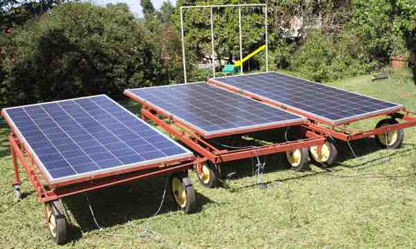 Mobiles solar panels midday. Mobiles solar panels midday.