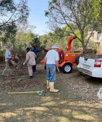 The chipper mulching holy compost flowers
