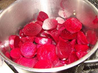 Pickled beets sliced Pickled beets sliced