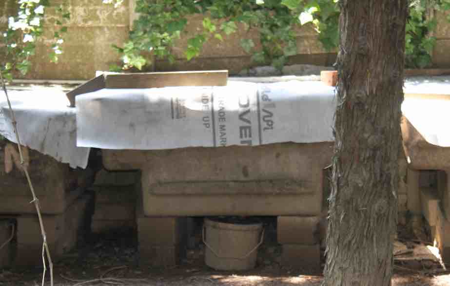 Rainwater protected worm-farms. Rainwater protected worm-farms.