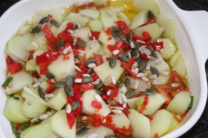 Raw susu salad in olive oil Raw susu salad in olive oil