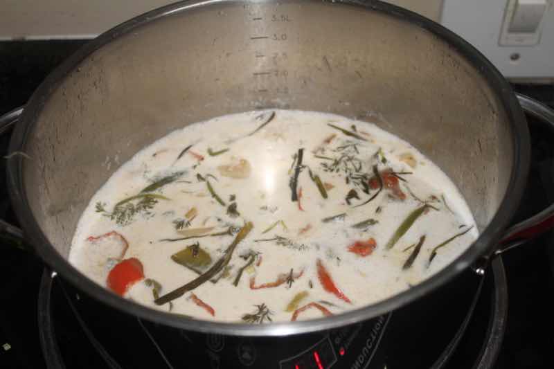 Spicy thai curry soup coconut cream Spicy thai curry soup coconut cream