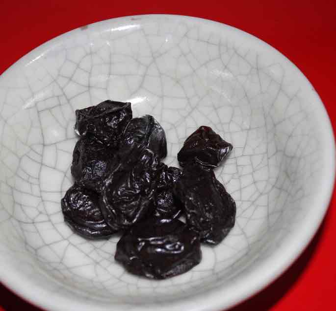 Stewed prunes for constipation. Stewed prunes for constipation.