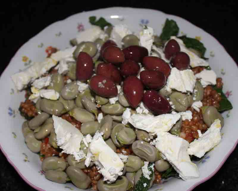 Tabbouleh with broad beans. Tabbouleh with broad beans.