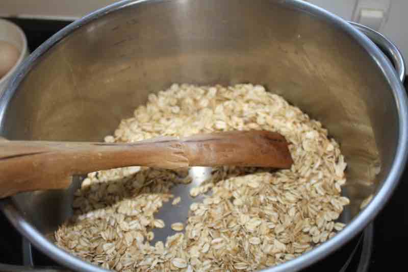 Toasting steel-cut oats in butter. Toasting steel-cut oats in butter.
