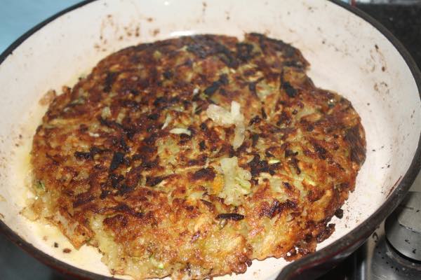 Traditional Swiss rosti recipe Traditional Swiss rosti recipe